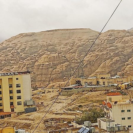 Jordanian Baity Apartment Wadi Musa Ngoại thất bức ảnh