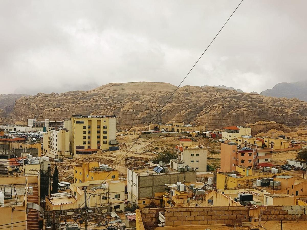 Jordanian Baity Apartment Wadi Musa Ngoại thất bức ảnh